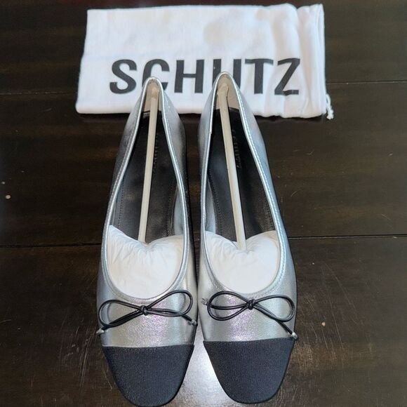 New In Box SCHUTZ ARISSA METALLIC LEATHER FLAT With Dust Bag Size 8.5 - Picture 6 of 6